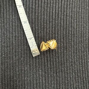 Sorrelli adjustable wrap Gold-Tone ring with black stones